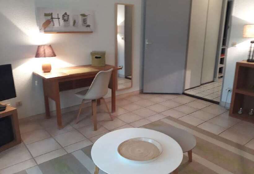 Appart Hotel Tempologis Meylan