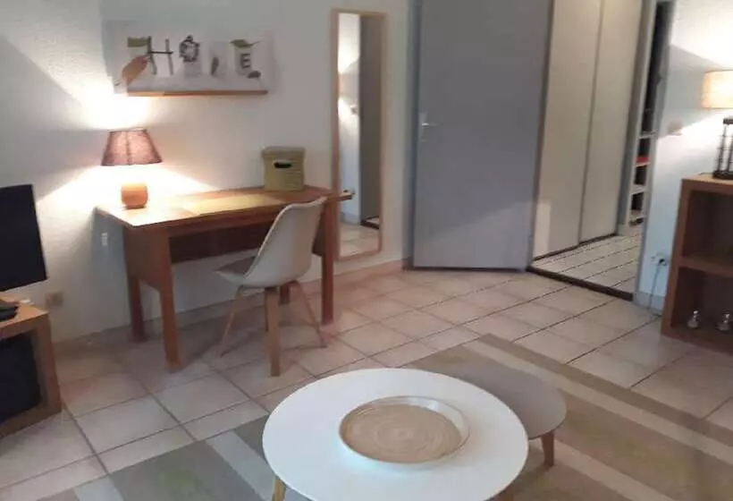 Appart Hotel Tempologis Meylan