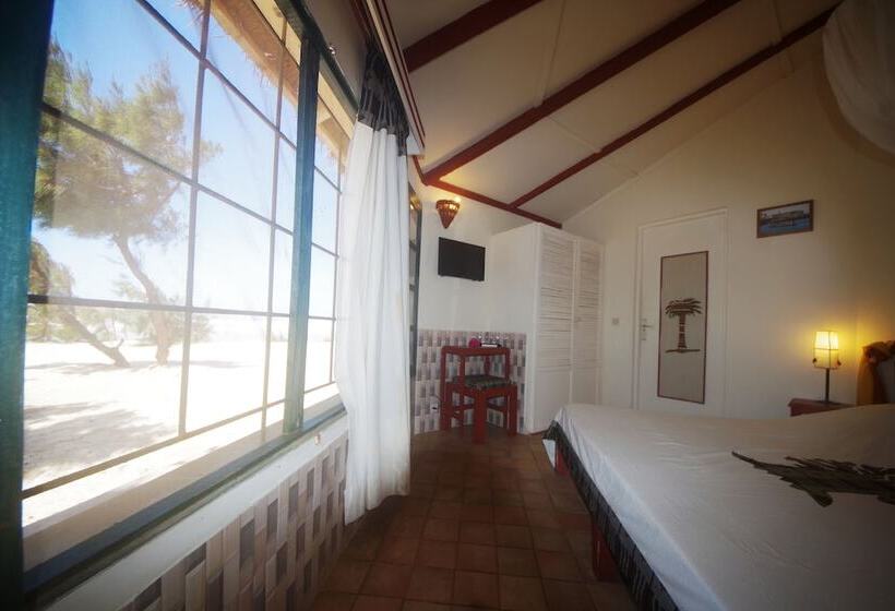 Diamarek Hotel Sur La Plage