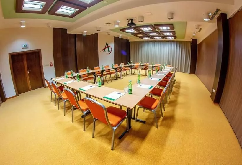 Hotel Alexandra Business