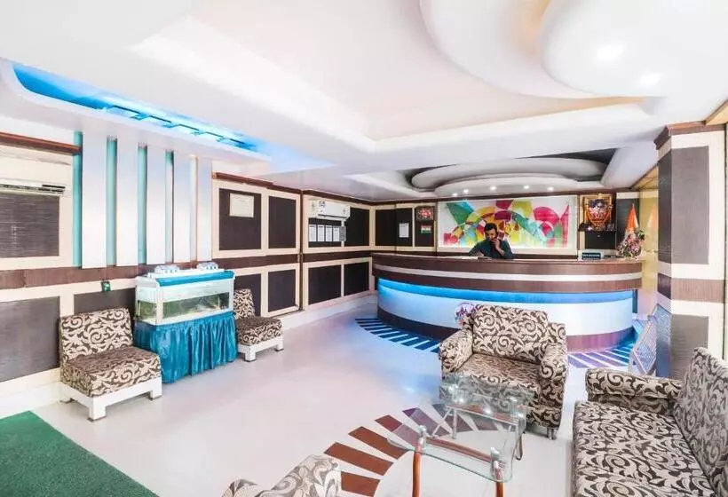 ホテル Collection O 76464  Star Regency