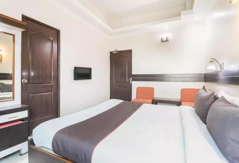 ホテル Collection O 76464  Star Regency