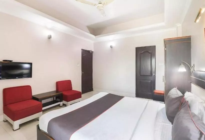 ホテル Collection O 76464  Star Regency