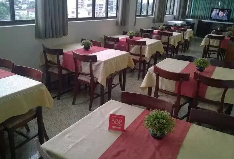 فندق Bbb Rooms Praça Do Ratinho Goiânia Go