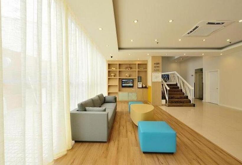 Hanting Hotel Shanghai Shangnan Metro Station