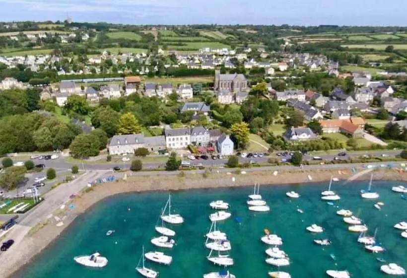 ホテル Hôtel Traiteur Les Ormes, The Originals Relais