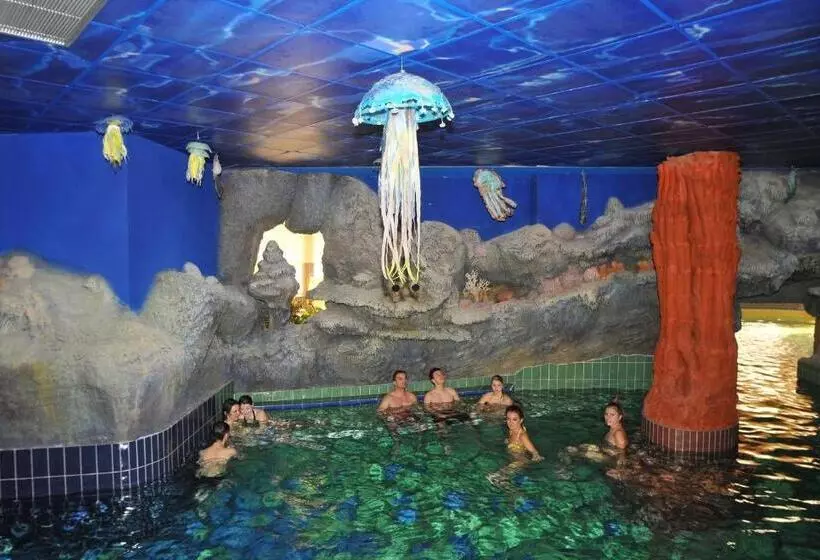 בית מלון כפרי Hungarospa Thermal