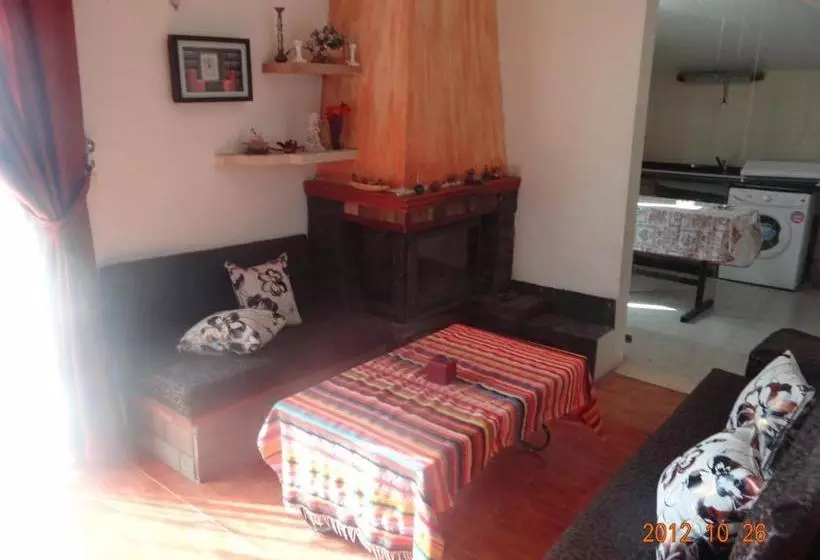 هتل And Residence King George