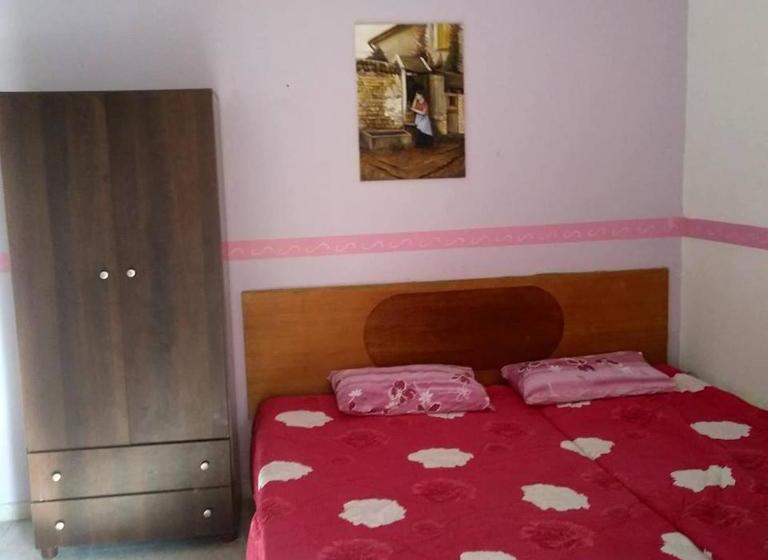 هتل And Residence King George