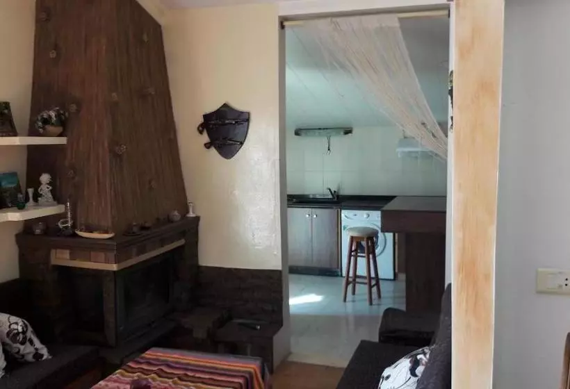 هتل And Residence King George