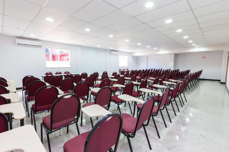 هتل Rede Andrade Hangar