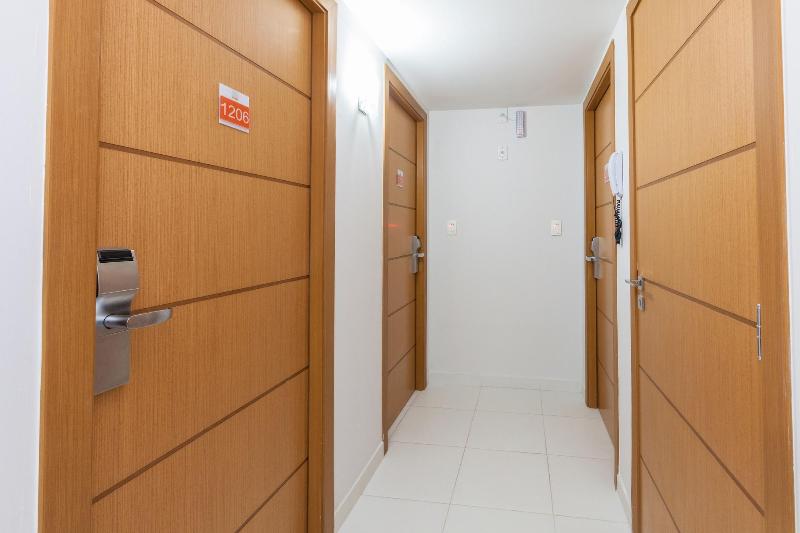 هتل Rede Andrade Hangar