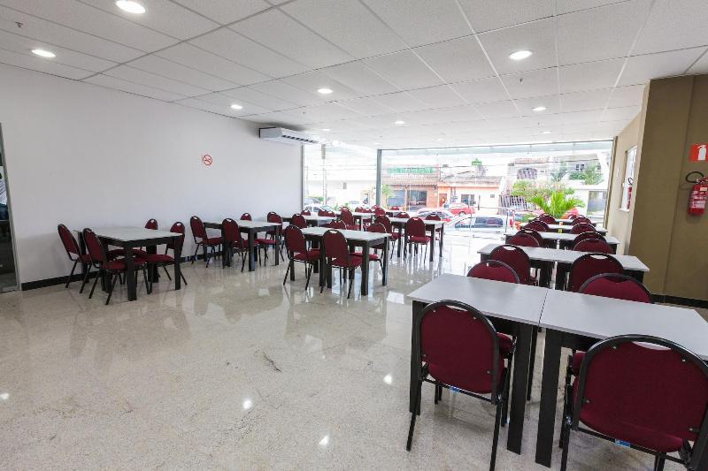 هتل Rede Andrade Hangar