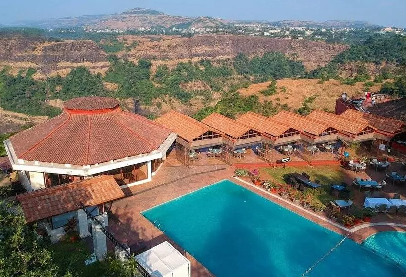 هتل The Dukes Retreat, Khandala