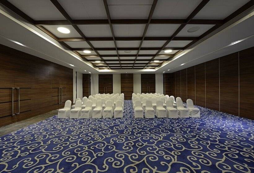 호텔 The Dukes Retreat, Khandala