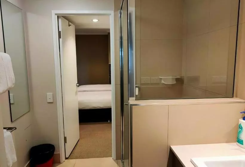 Laguna Serviced Apartments