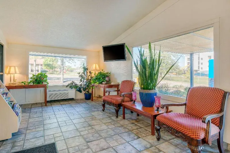 モーテル Hilliard Motor Lodge
