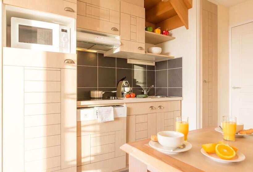 Pierre & Vacances Premium Residence De La Plage