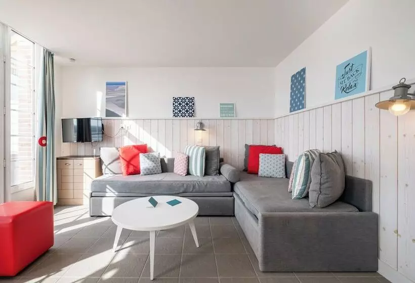 Pierre & Vacances Premium Residence De La Plage