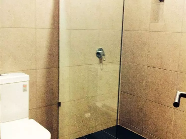 The Lookout Cave Underground Motel