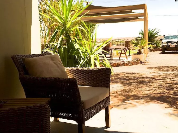 The Lookout Cave Underground Motel