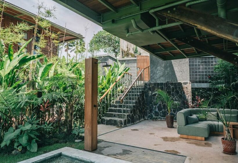 Bed and Breakfast Grün Canggu