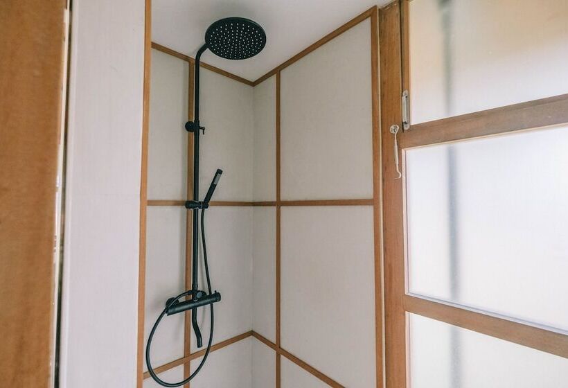 Bed and Breakfast Grün Canggu