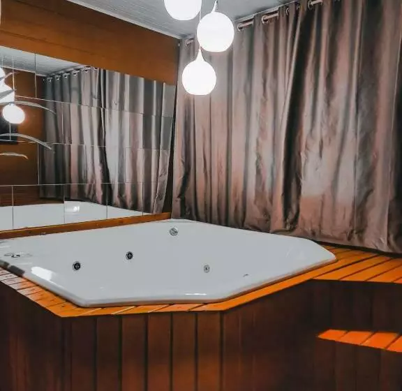 ペンション Império Cabanas