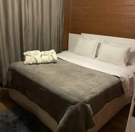 ペンション Império Cabanas