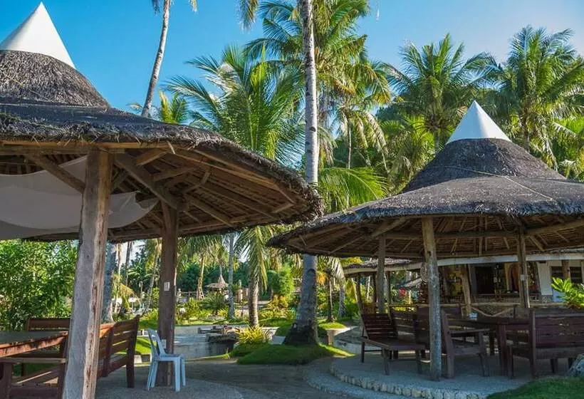 Hotelli Caluwayan Palm Island Resort