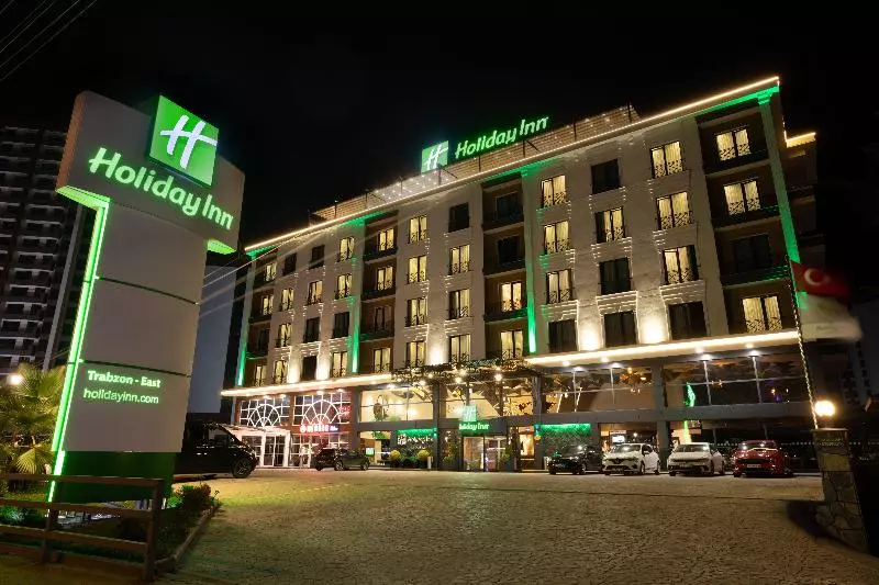 هتل Holiday Inn Trabzon East