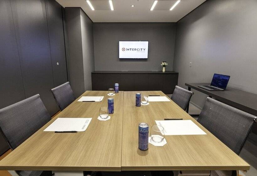 Hotel Intercity Tatuape