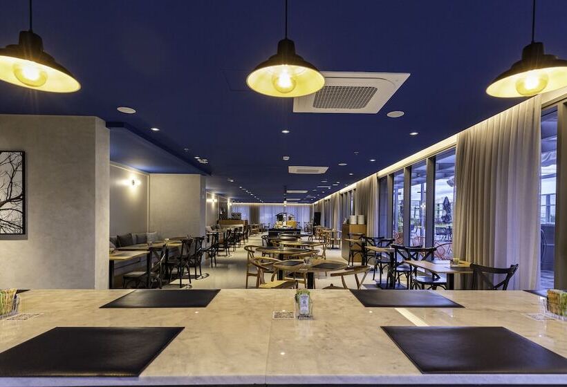 Hotel Intercity Tatuape