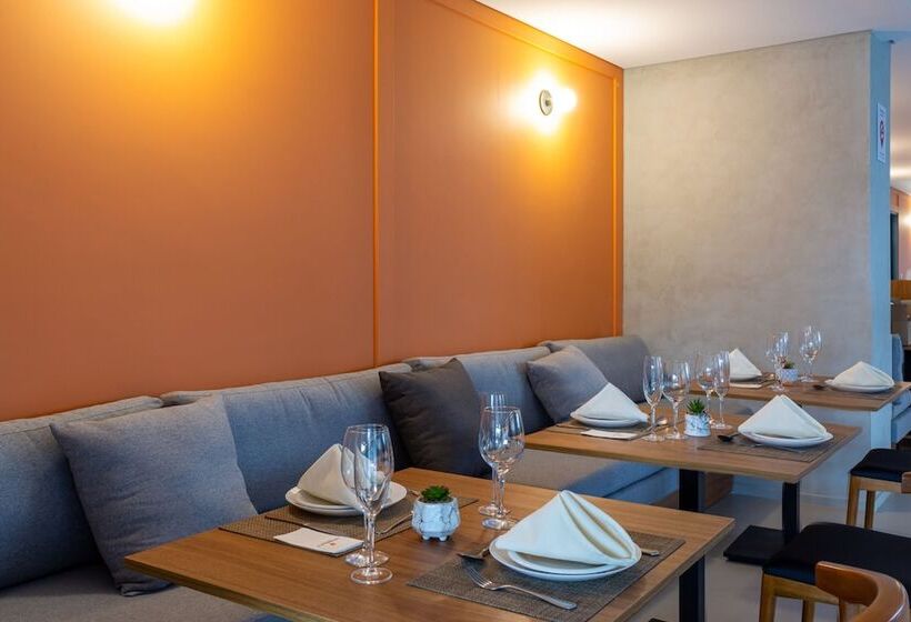 Hotel Intercity Tatuape