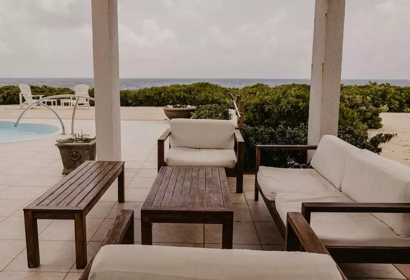 هتل Le Soleil D Or Caymanbrac