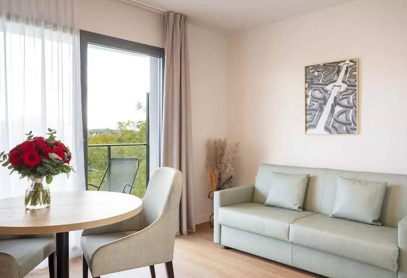 Hotelli Residhome Paris Senart