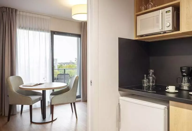 Hotelli Residhome Paris Senart