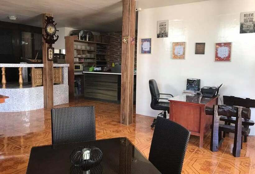 בית מלון כפרי Señorita Suites By The Beach In Baganga