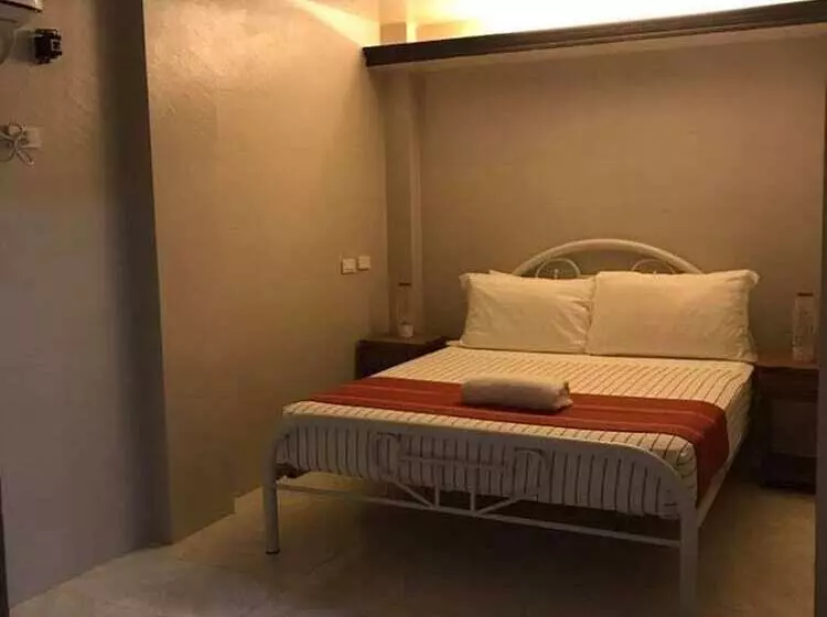 ホテル Señorita Suites By The Beach In Baganga