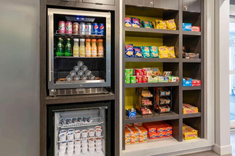 Microtel Inn & Suites Montreal Airport   Dorval Qc