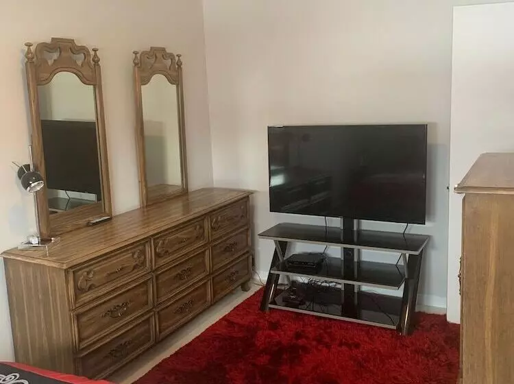 ペンション Room In Guest Room   Homestays In Gaspésie   Without Breakfast Provided