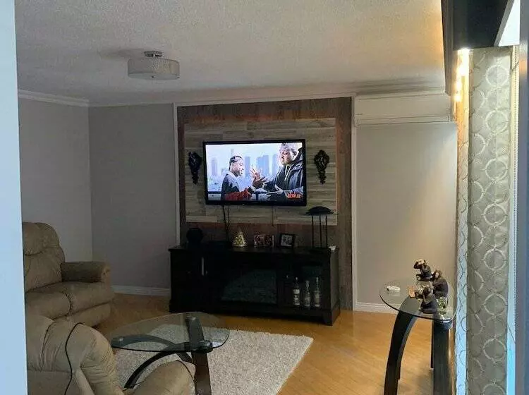 ペンション Room In Guest Room   Homestays In Gaspésie   Without Breakfast Provided