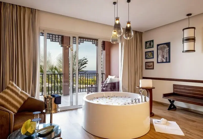 استراحتگاه The Mora Zanzibar   Luxury All Inclusive