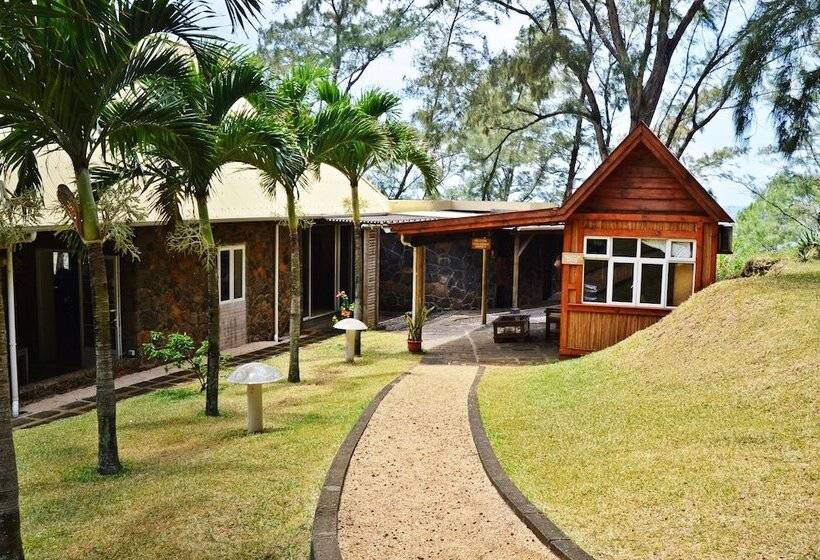 هتل Andrea Lodges