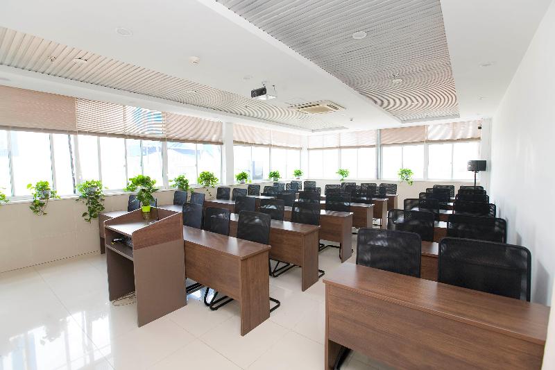 Hotel Hanting Jiudian Jingjiang Renmin Lu