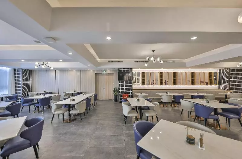 Hotelli Hi Inn Liangpin Suzhou Railway Station North Sqaure