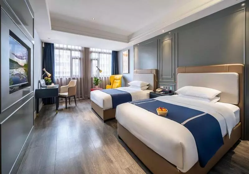 Lanou Hotel Chongqing Hongou Square Wanzhou Guanyinyan