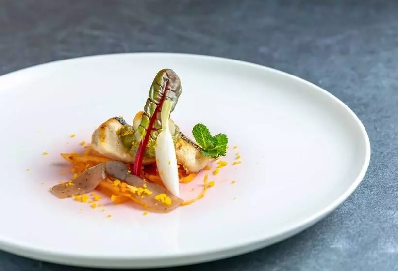 Hotelli One Suite The Grand