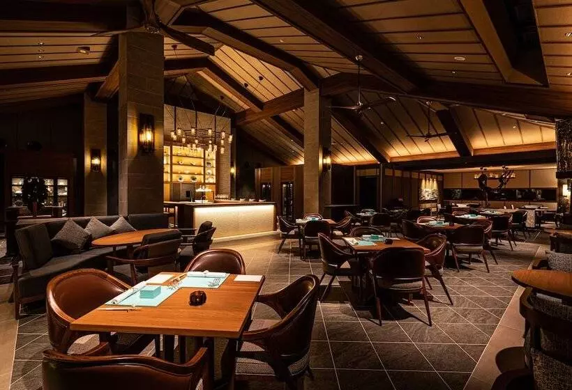 Hotelli One Suite The Grand