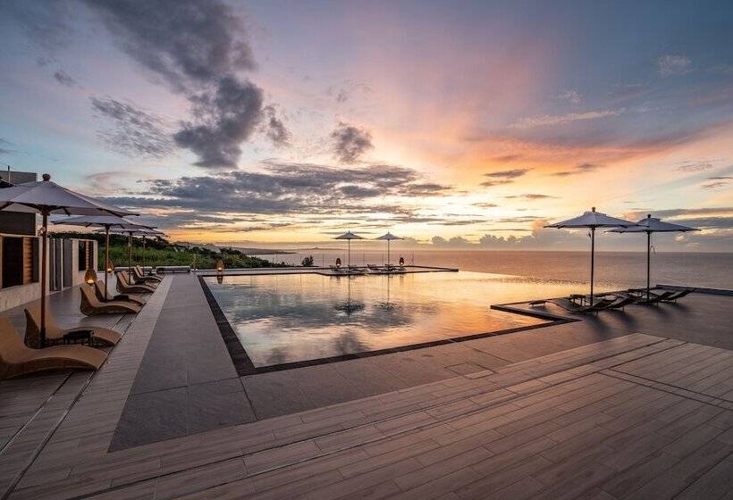 هتل One Suite The Grand